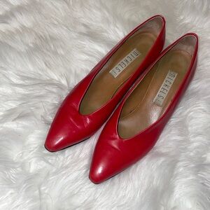 Size 9.5AA Narrow Vintage Nickels Red Pumps A4
